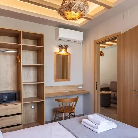 The Seaside Nook Stalida